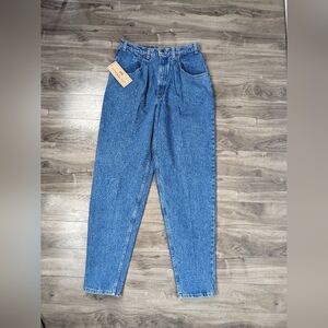 NWT Vintage Deadstock Levi's 900 Series Pleated Tapered Mom Jeans Size 10